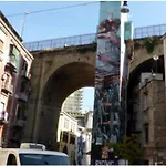 Casa Borghesia, Luminosa Nel Cuore Autentico Di - Sanità *