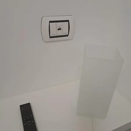 Casa Borghesia, Luminosa Nel Cuore Autentico Di Napoli - Sanita