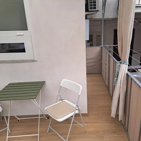 Casa Borghesia, Luminosa Nel Cuore Autentico Di - Sanità
